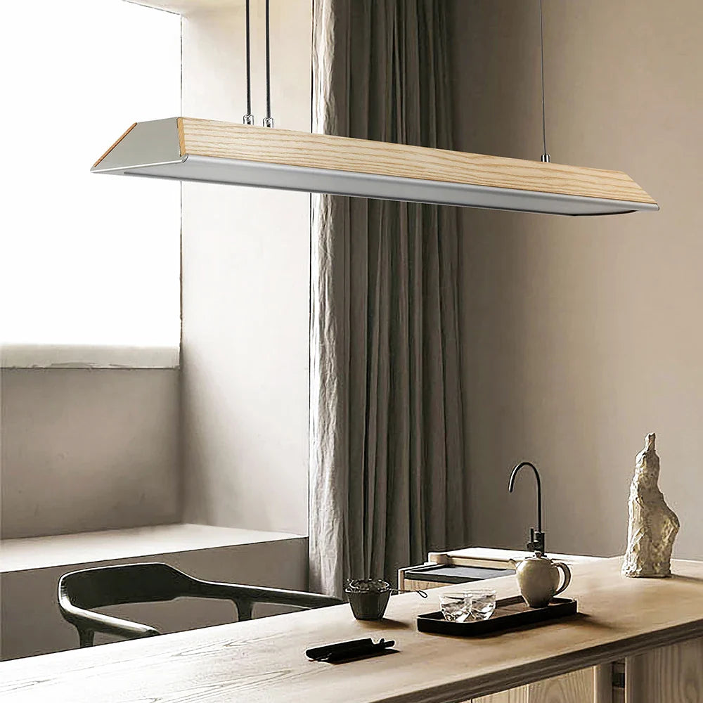 Traditional Brass Chandeliers for Classic InteriorsTraditional Brass Chandeliers for Classic InteriorsLa Cuisine
