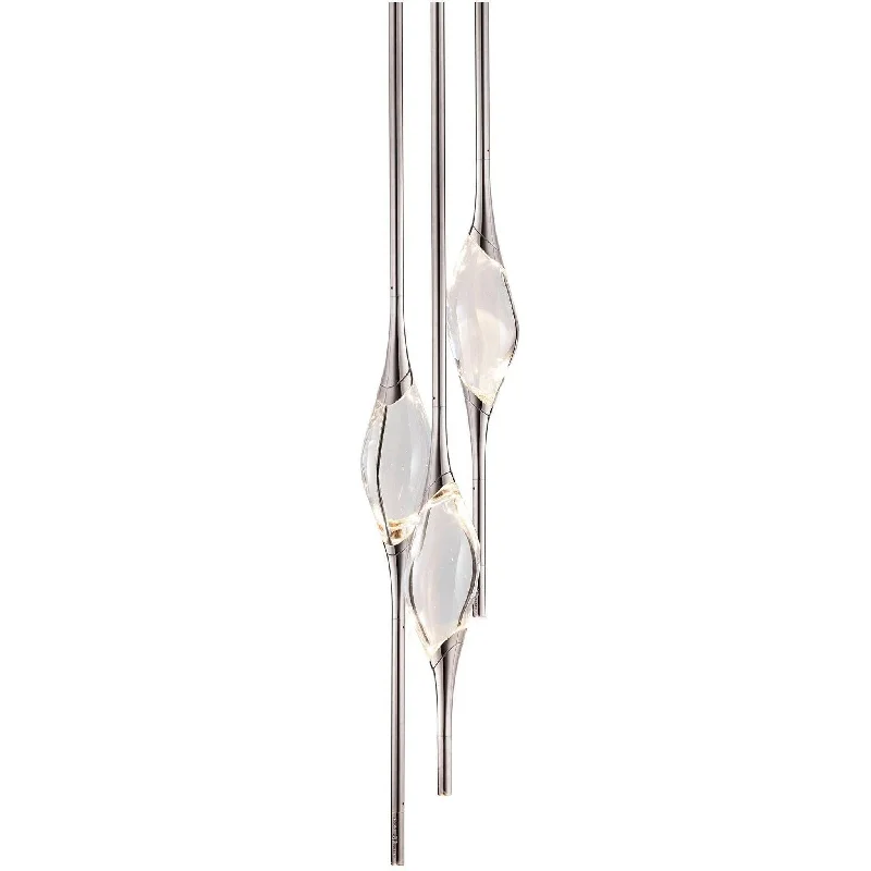 Chandeliers with Colored Glass for a Splash of ColorChandeliers with Colored Glass for a Splash of ColorIl Pezzo Mancante 12 Round Chandelier