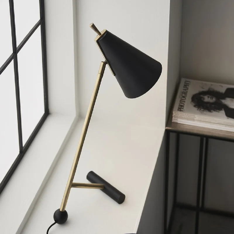 fabric table lamps with a linen shade for a relaxed and breathable lookfabric table lamps with a linen shade for a relaxed and breathable lookShanano Task Lamp Matt Black fabric table lamps with a linen shade for a relaxed and breathable lookfabric table lamps with a linen shade for a relaxed and breathable lookShanano Task Lamp Matt Black